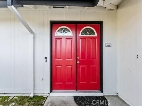 1524 E Riverview Avenue, Orange, CA