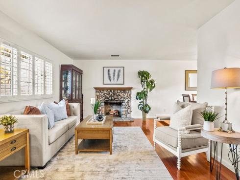 1524 E Riverview Avenue, Orange, CA