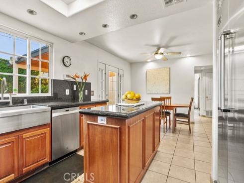 1524 E Riverview Avenue, Orange, CA