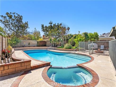 2320 W Beverly Drive, Orange, CA