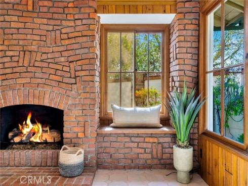 5502 E Crest De Ville Avenue, Orange, CA