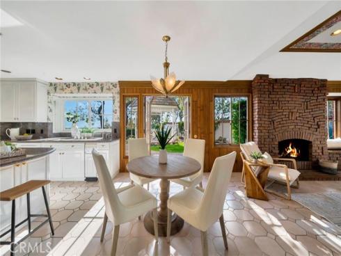 5502 E Crest De Ville Avenue, Orange, CA