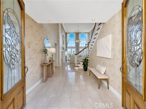 5502 E Crest De Ville Avenue, Orange, CA