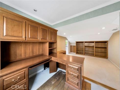 5502 E Crest De Ville Avenue, Orange, CA