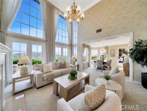 5502 E Crest De Ville Avenue, Orange, CA