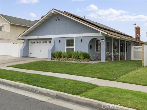 805 W Brentwood Avenue, Orange, CA