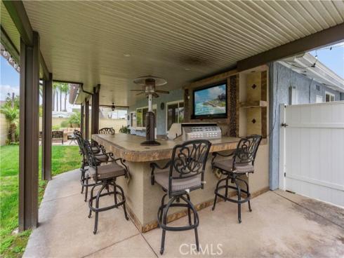 805 W Brentwood Avenue, Orange, CA