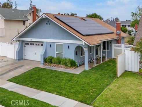 805 W Brentwood Avenue, Orange, CA