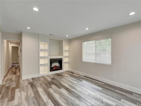 402 E Glendale   Drive, Orange, CA