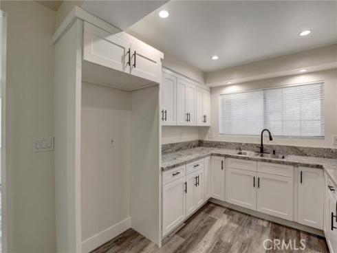 402 E Glendale   Drive, Orange, CA