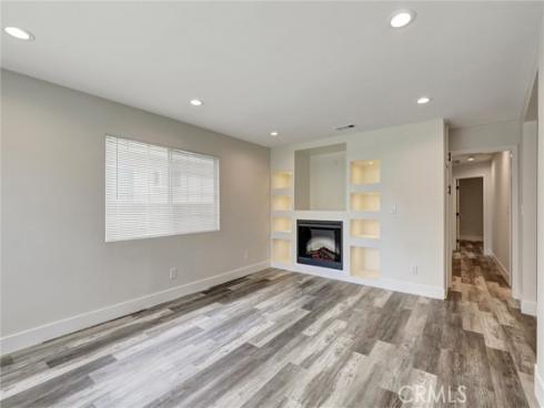 402 E Glendale   Drive, Orange, CA