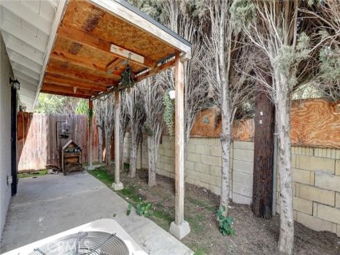 402 E Glendale   Drive, Orange, CA