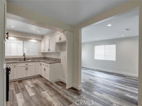 402 E Glendale   Drive, Orange, CA