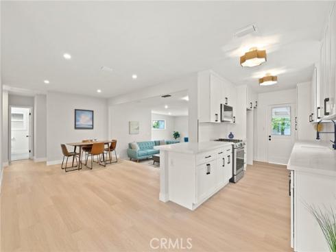 347 E Barkley Avenue, Orange, CA