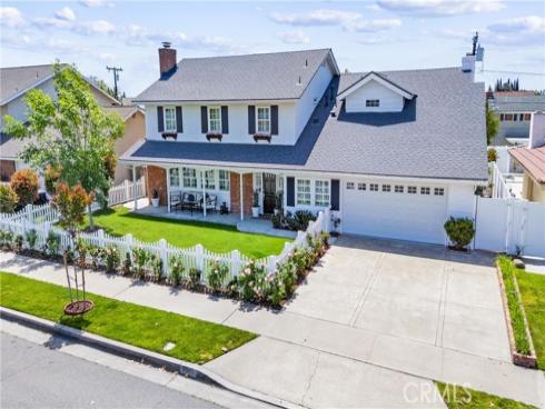 2546 E Palmyra Avenue, Orange, CA