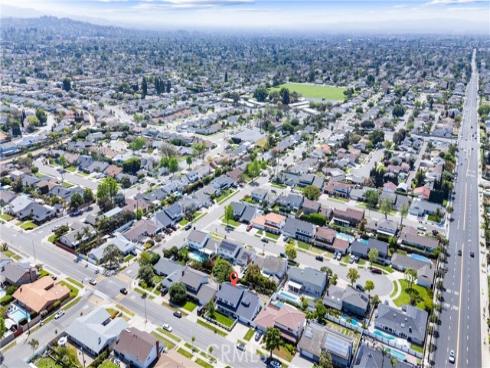 2546 E Palmyra Avenue, Orange, CA