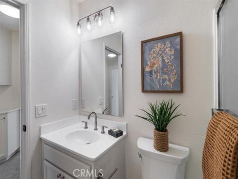 2720 E Walnut 10 Avenue, Orange, CA