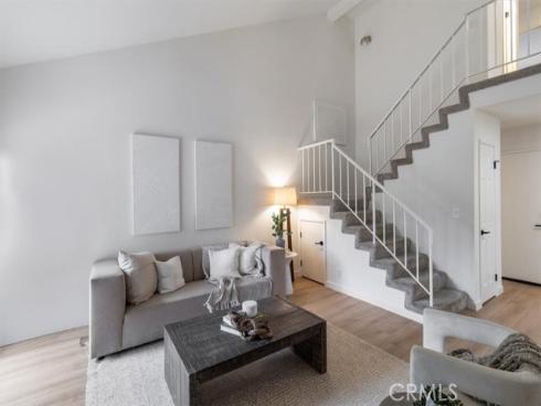 2720 E Walnut 10 Avenue, Orange, CA