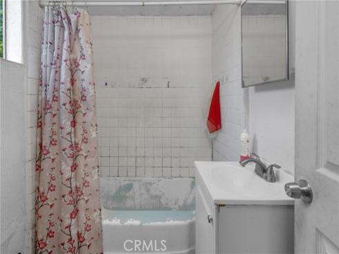 11811 Hewes Street, Orange, CA