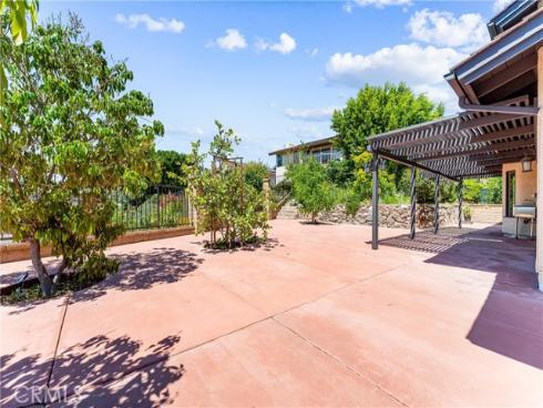 2223 E Vista Mesa Way, Orange, CA