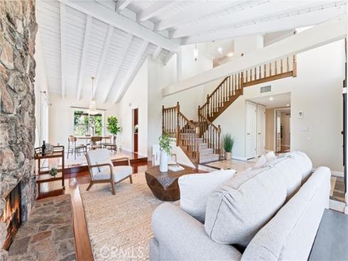 2223 E Vista Mesa Way, Orange, CA