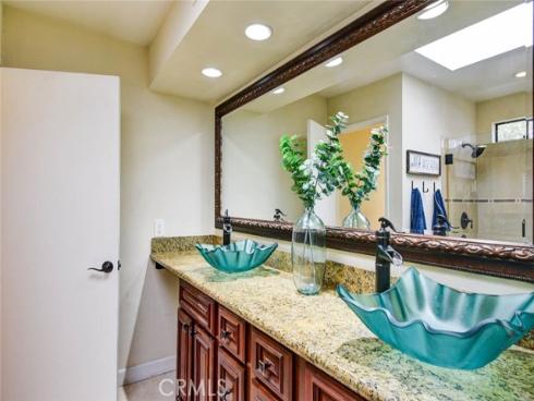 166 N Singingwood 9 Street, Orange, CA