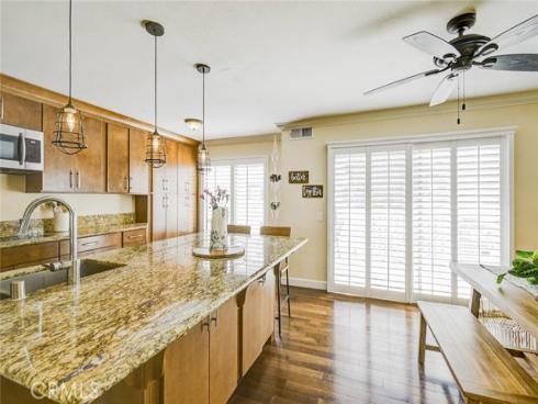 166 N Singingwood 9 Street, Orange, CA