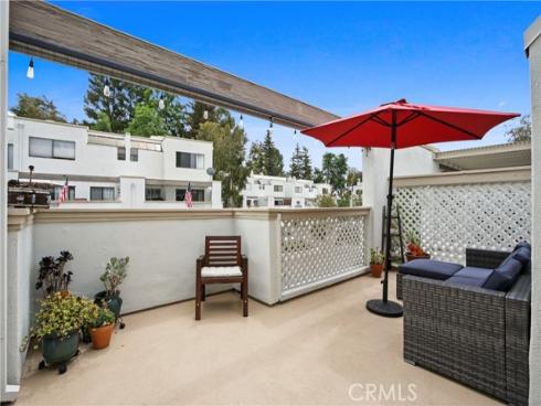 5846 E Creekside  10  Avenue, Orange, CA