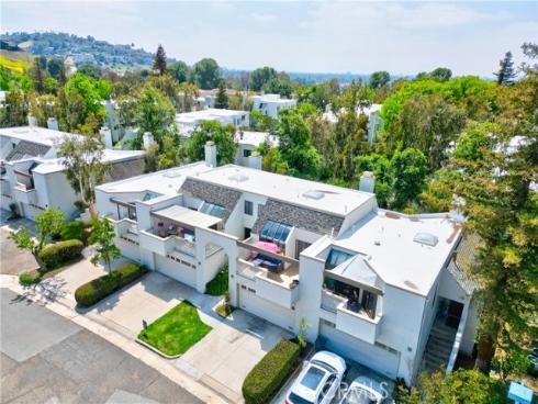 5846 E Creekside  10  Avenue, Orange, CA