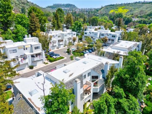 5846 E Creekside  10  Avenue, Orange, CA