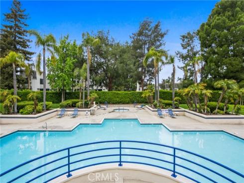 5846 E Creekside  10  Avenue, Orange, CA