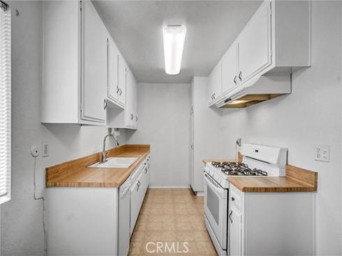 660 S Glassell 54 Street, Orange, CA