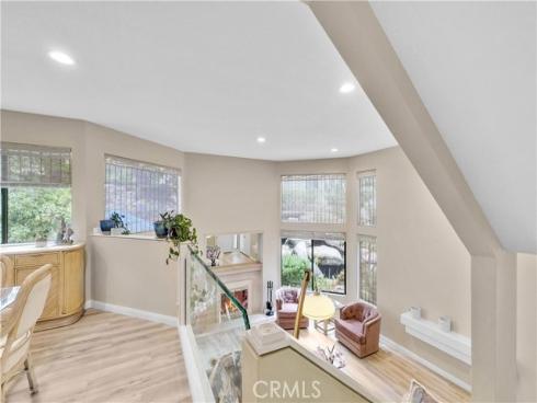 5846 E Creekside 35 Avenue, Orange, CA