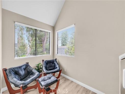 5846 E Creekside 35 Avenue, Orange, CA