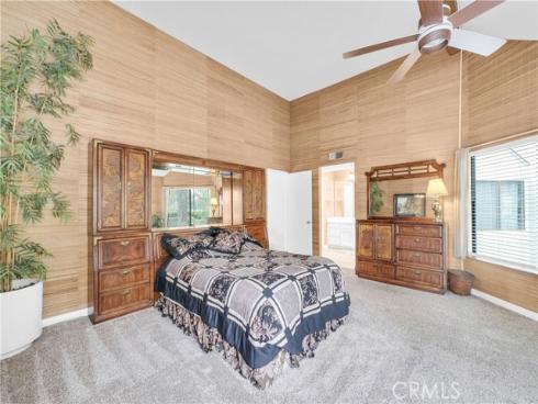 5846 E Creekside 35 Avenue, Orange, CA