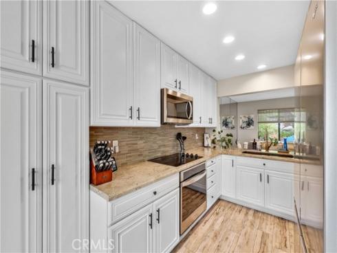 5846 E Creekside 35 Avenue, Orange, CA