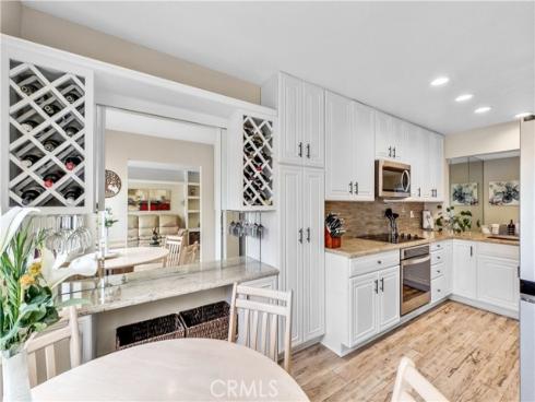 5846 E Creekside 35 Avenue, Orange, CA