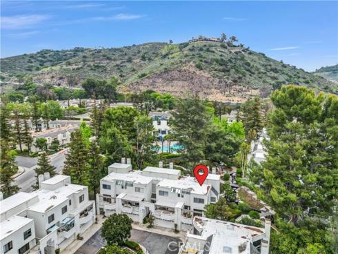 5846 E Creekside 35 Avenue, Orange, CA