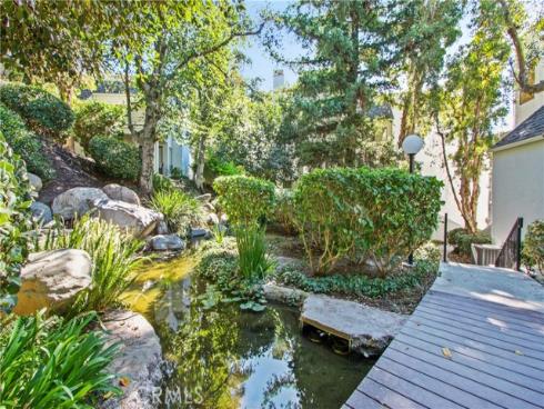 5846 E Creekside 35 Avenue, Orange, CA