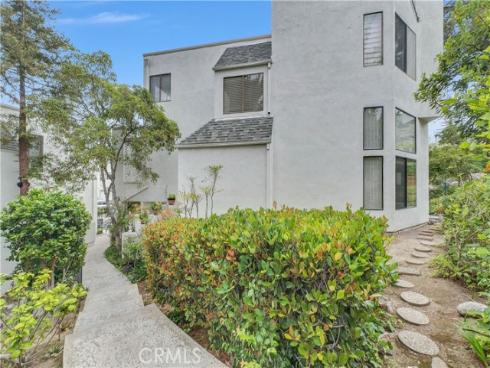 5846 E Creekside 35 Avenue, Orange, CA