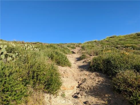 5846 E Creekside 35 Avenue, Orange, CA