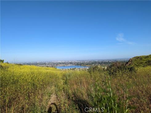 5846 E Creekside 35 Avenue, Orange, CA