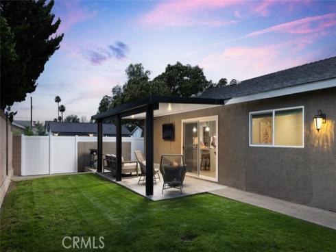 2126 E Adams Avenue, Orange, CA