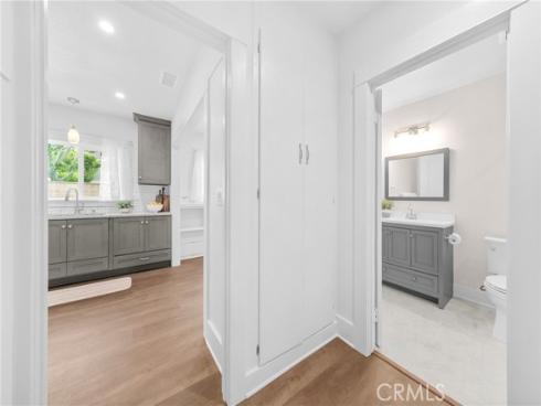 1058 E Almond Avenue, Orange, CA