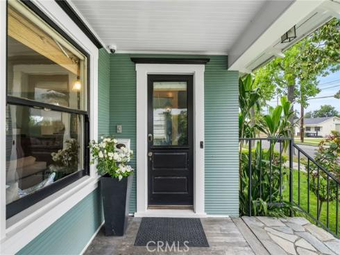 952 E Palmyra Avenue, Orange, CA