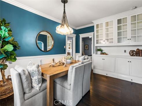 952 E Palmyra Avenue, Orange, CA