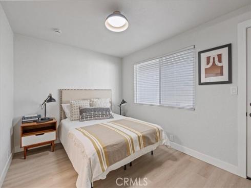 1043 E Palmyra Avenue, Orange, CA