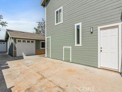 1043 E Palmyra Avenue, Orange, CA