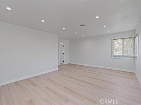 1043 E Palmyra Avenue, Orange, CA