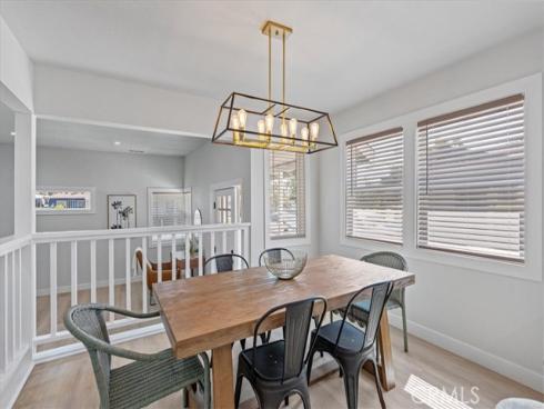 1043 E Palmyra Avenue, Orange, CA